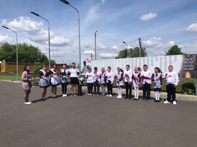 Поздравляем юных ребят.